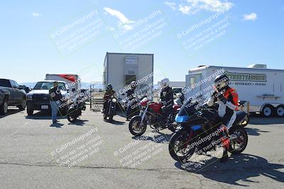 media/Feb-05-2023-Classic Track Day (Sun) [[c35aca4a42]]/Around the Pits/